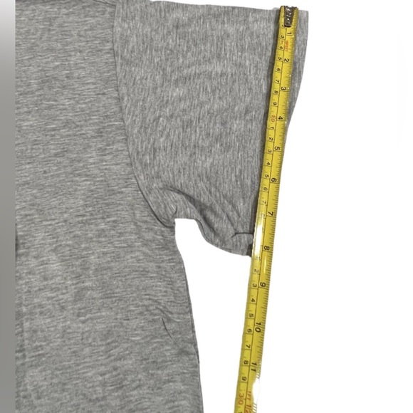 Old Navy- I Believe In Us T Shirt-Women's Size: Medium-Color: Grey-NEW!! - Picture 9 of 11